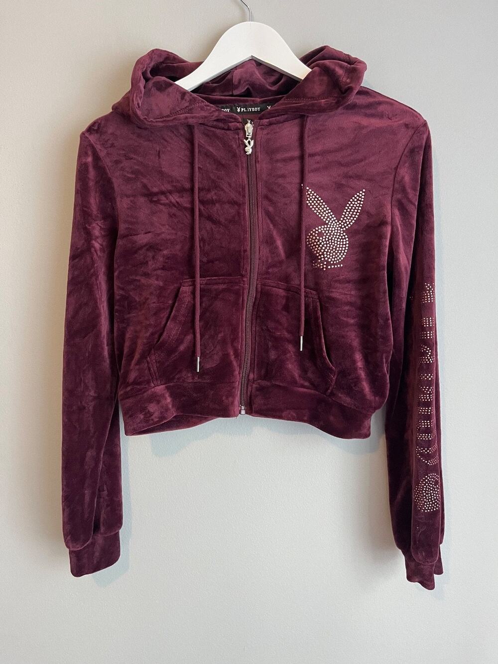 Playboy M Burgundy Velour Cropped Zip Hoodie Rhinestone Bunny Y2K Streetwear